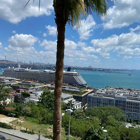 Stunning Sea View And Central Location, 2br * Κωνσταντινούπολη