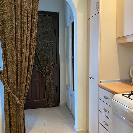 Stunning Sea View And Central Location, 2br *