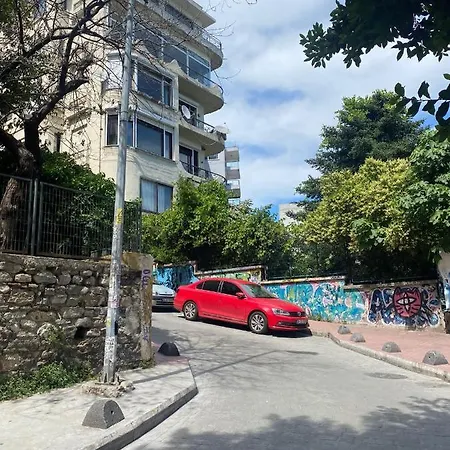 Stunning Sea View And Central Location, 2br *